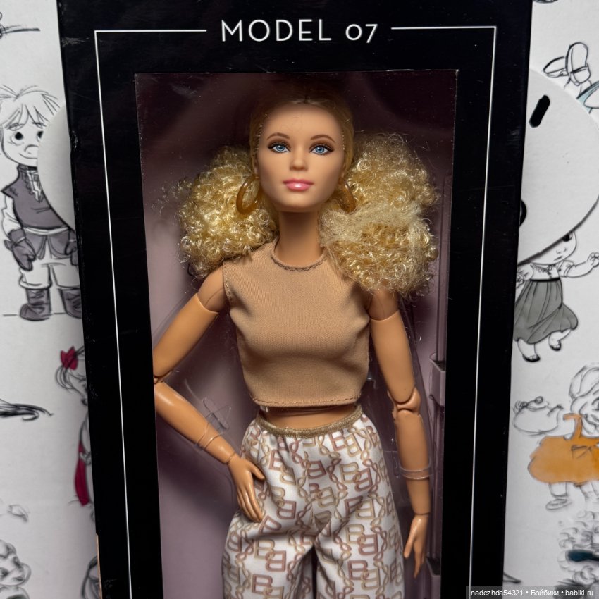 Барби Базовая модель №7 Виктория (фото 2)