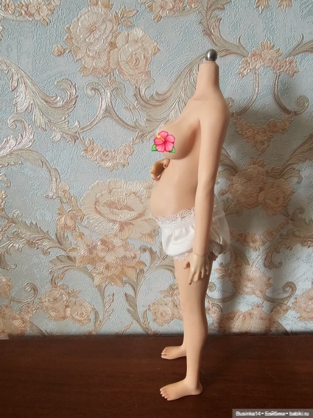 Phicen Large bust, pale Беременная (фото 4)