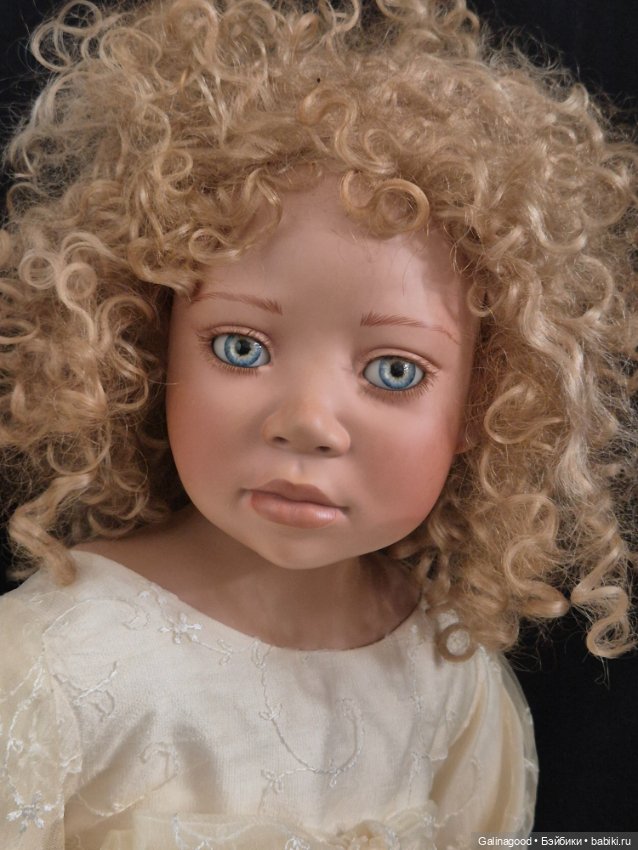 Teodora Christine Orange — Фарфоровые куклы