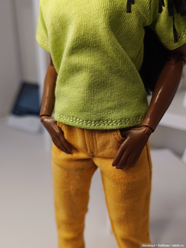 Весенний комплект одежды для кукол Барби и аналогичных по телу (фото 2)