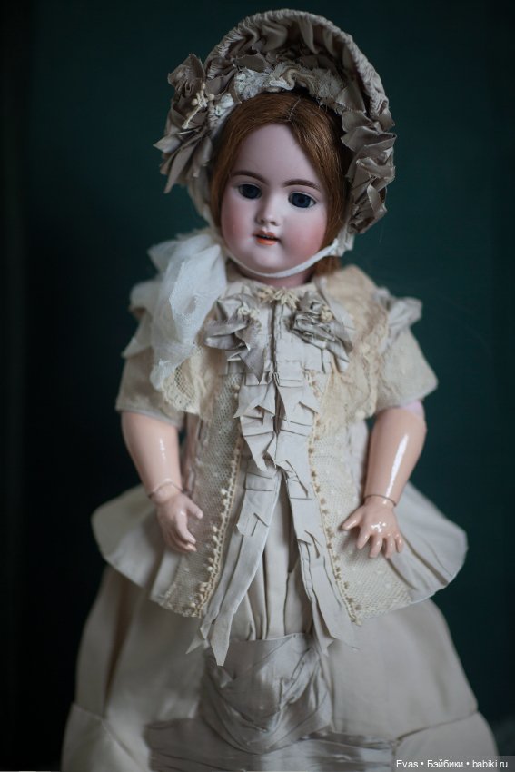 Наряд для антикварной куклы (фото 2)
