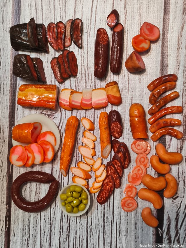 Набор мясных деликатесов 1/6 из полимерной глины (фото 8)