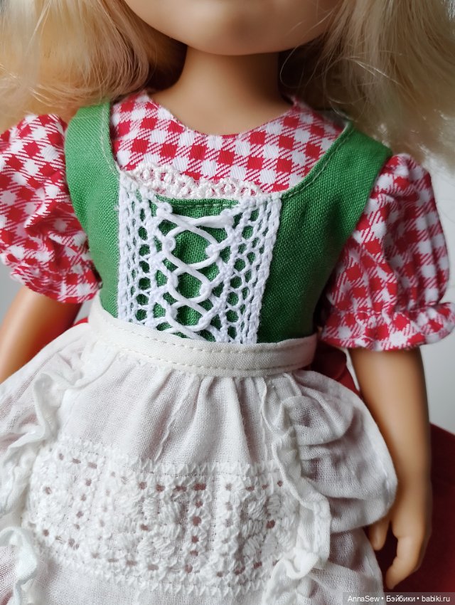 Костюм красной шапочки для куклы (фото 6)