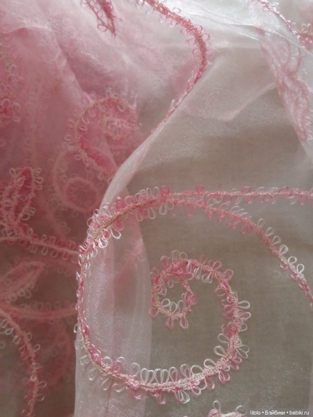 Отрезик ткани для кукольного рукоделия (фото 3)