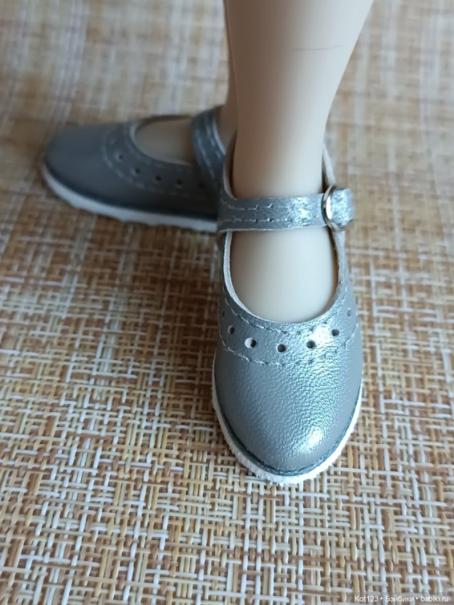 Туфельки для Руби Ред Ruby Red Fashion Friends (фото 4)