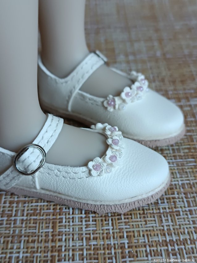 Туфельки для Руби Ред Ruby Red Fashion Friends (фото 5)