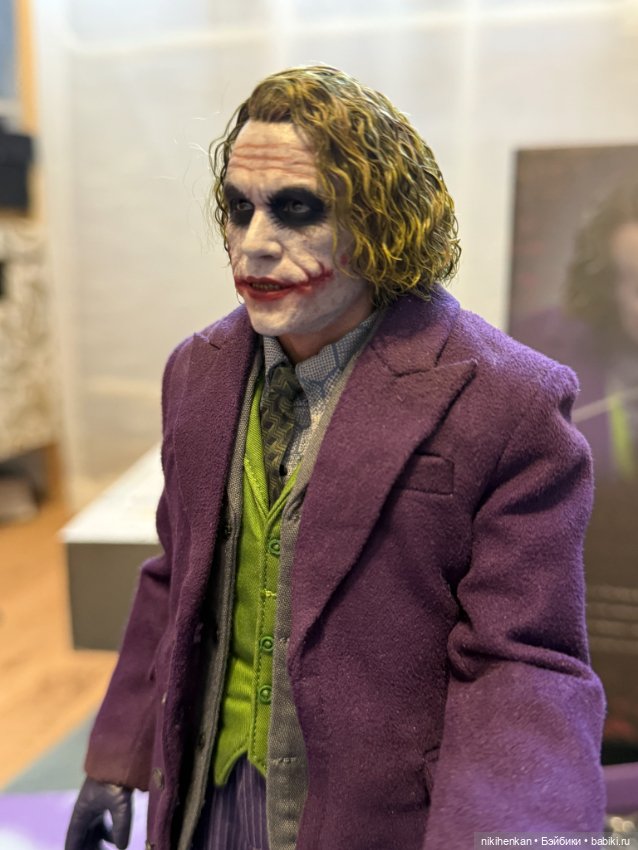Hot toys dx32 joker с живыми волосами Heath Ledger (фото 3)
