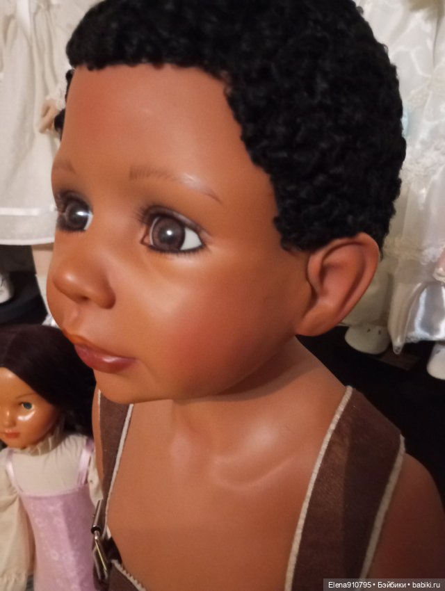 Ростовая кукла Моника Левинг (фото 4)