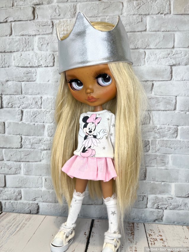 Продаю новую одежду для кукол Блайз