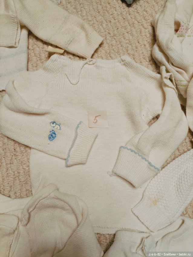 Лотом 12 кофточек на кукол ГДР (фото 6)