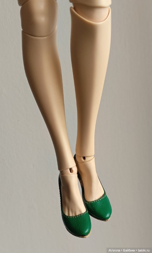 Зеленые🍀кожаные туфли с высоким набоным каблуком (фото 7)