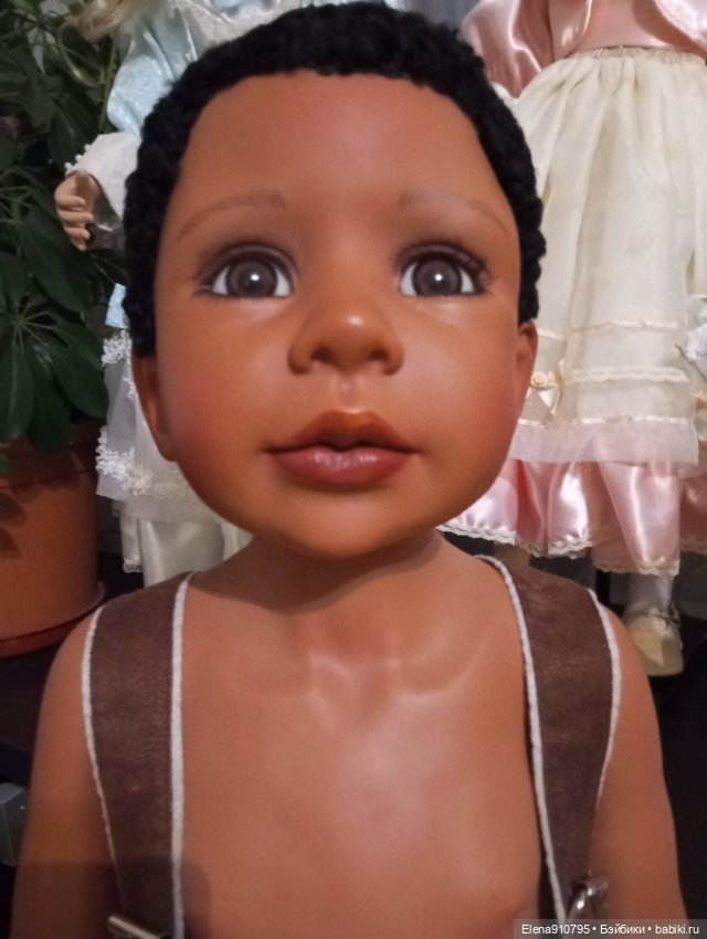 Ростовая кукла Моника Левинг (фото 2)