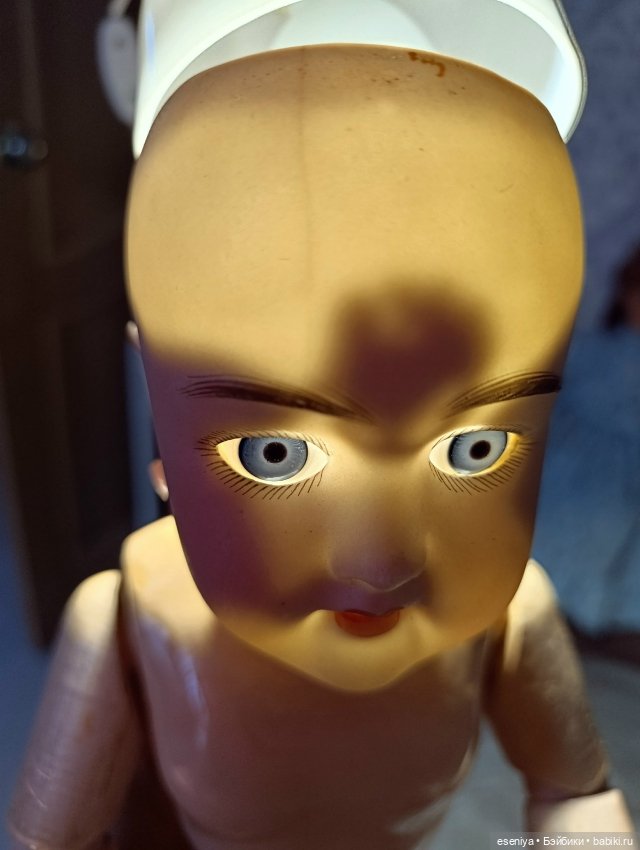 Антикварная красоточка от Handwerck 119-10 (фото 7)