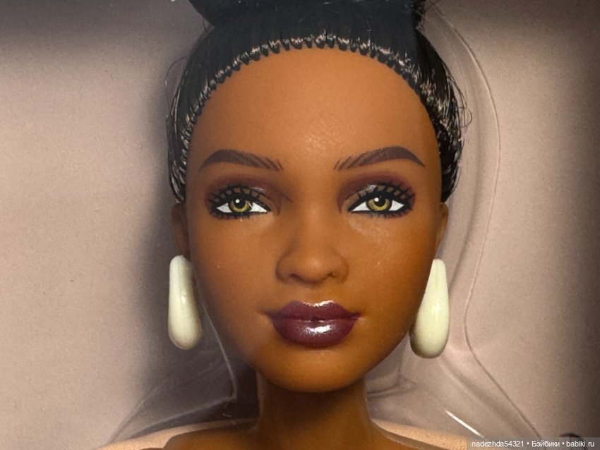 Барби Базовая модель №8 Мбили петит (фото 4)
