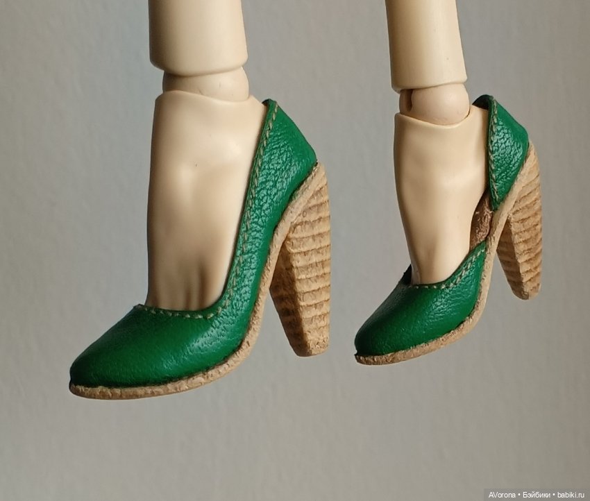 Зеленые🍀кожаные туфли с высоким набоным каблуком (фото 6)