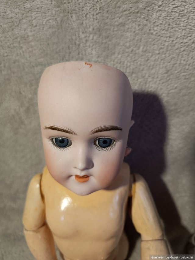 Антикварная красоточка от Handwerck 119-10 (фото 6)