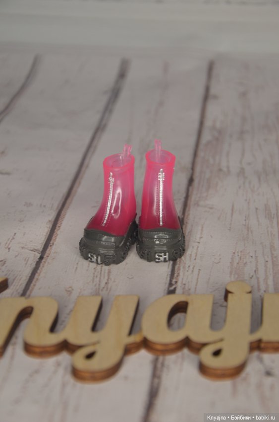 Новые ботильоны Рейнбоу Хай ( Rainbow High) от Пинки (фото 2)