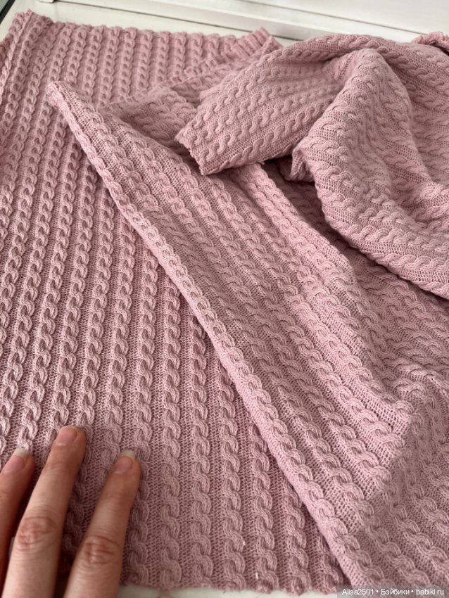 Трикотажное полотно с косами (фото 4)