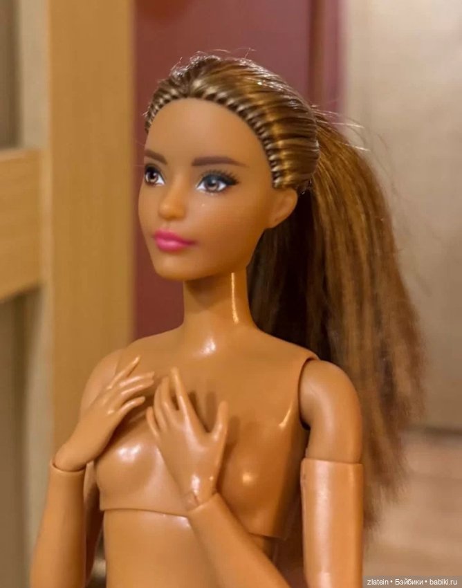 Barbie Looks 15 (Карл) — Игровые куклы (фото 6)