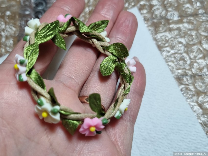 Венок для шарнирной куклы бжд