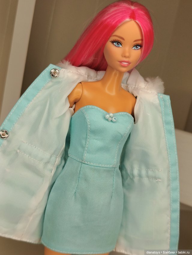 Одежда для кукол Куртка и платье мини для Барби (фото 7)