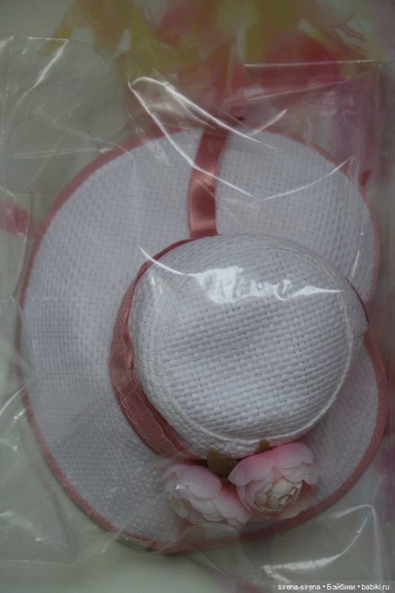 Полный аутфит клубной Марты Руби Ред, Ruby Red, с зонтом (фото 5)