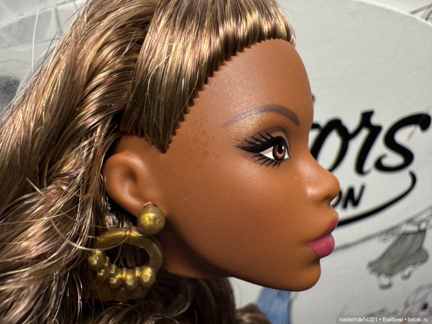 Голова Барби Базовая модель №9 Тамика (фото 4)