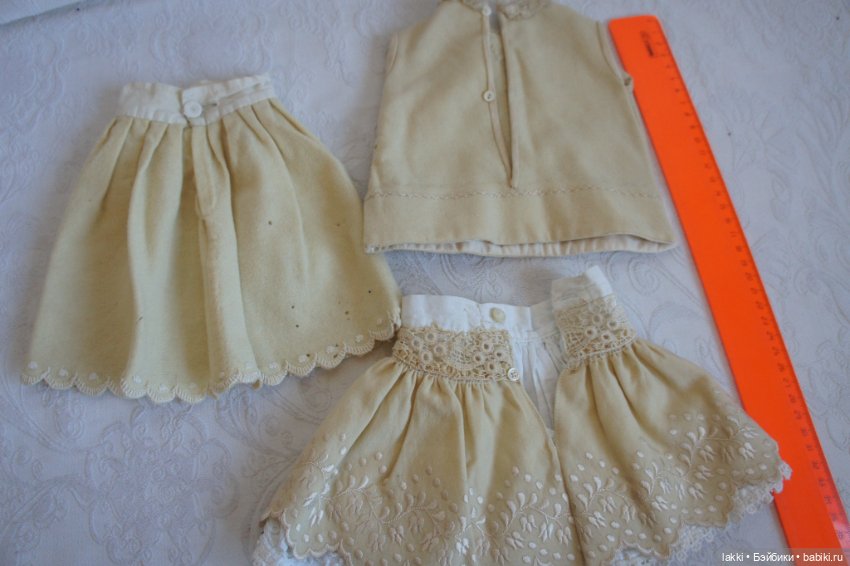 Антикварный наряд для куклы (фото 3)