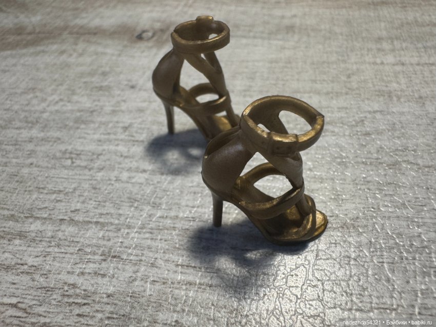 Аутфит Барби Базовая модель №9 Тамика (2) (фото 7)