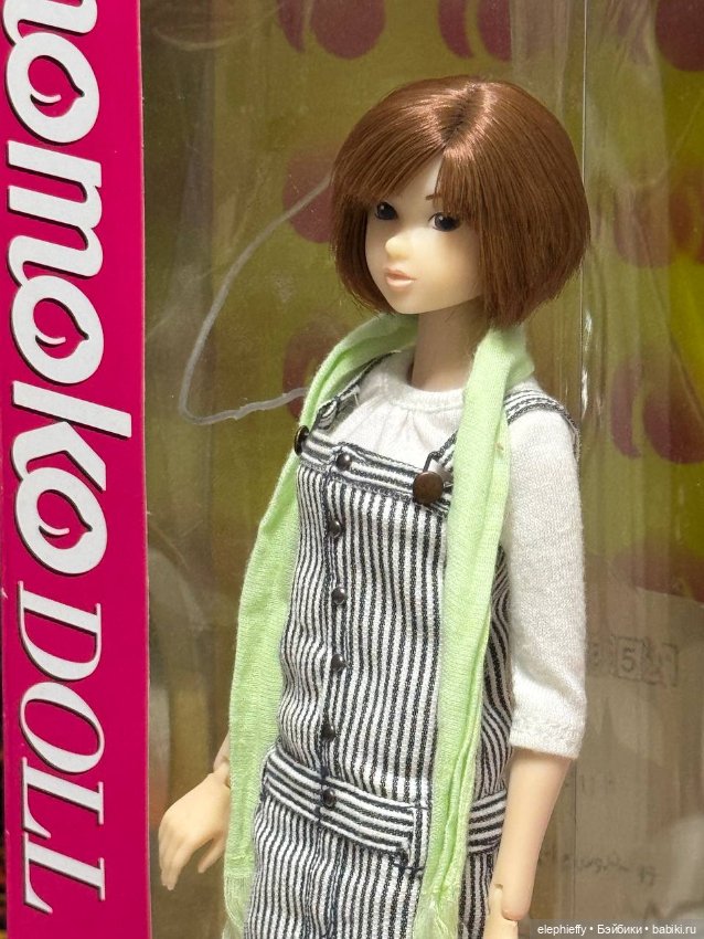 Momoko Skip to the sunlight through the trees (фото 5)