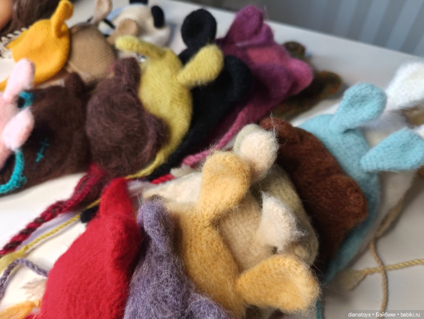 Шапочки с ушками для кукол Паола Рейна paola reina (фото 2)