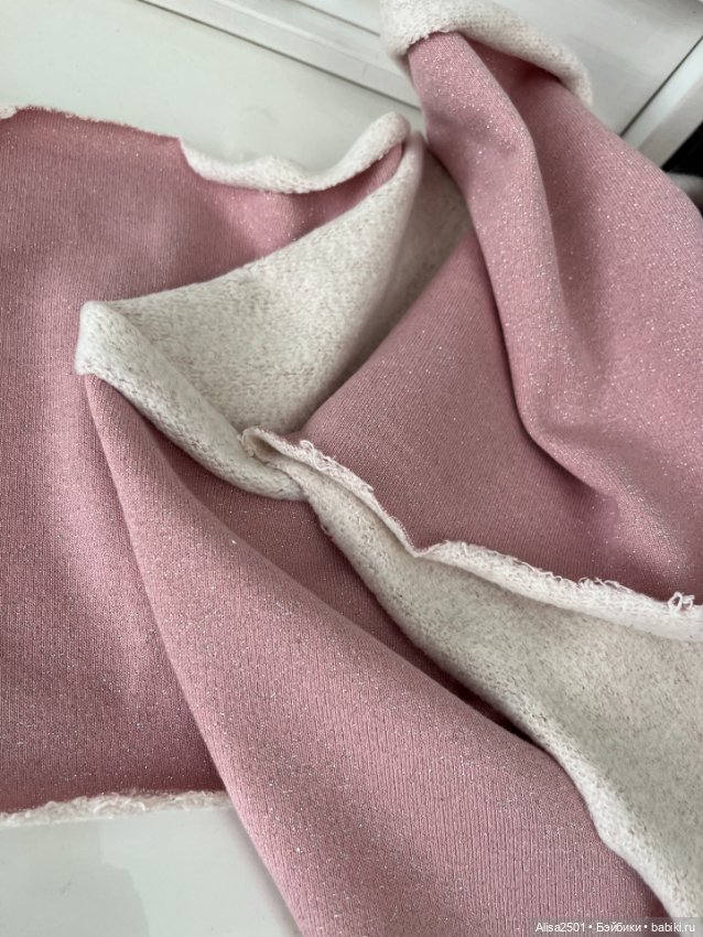 Трикотажное полотно с люрексом (фото 3)