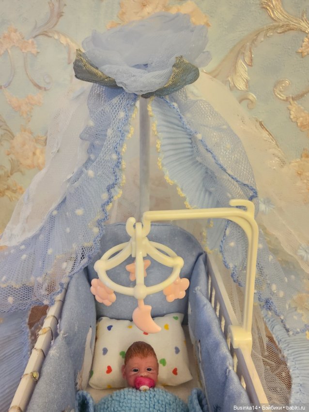 Кроватка для пупсика — Кукольная мебель (фото 4)