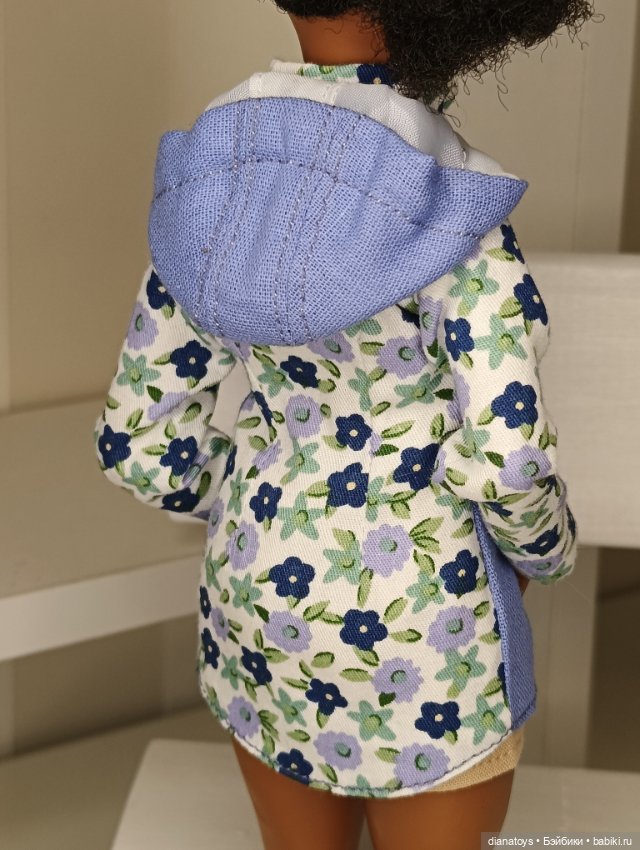 Одежда для кукол Куртка для Барби пышка (фото 4)