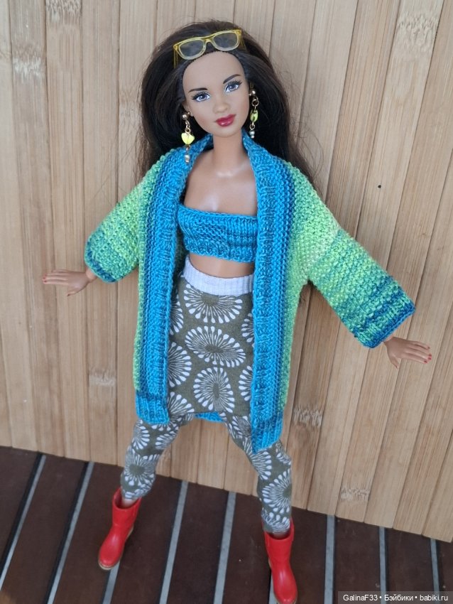 Вязаные вещи для кукол 1/6, 1/4 и схожих кукол (фото 7)