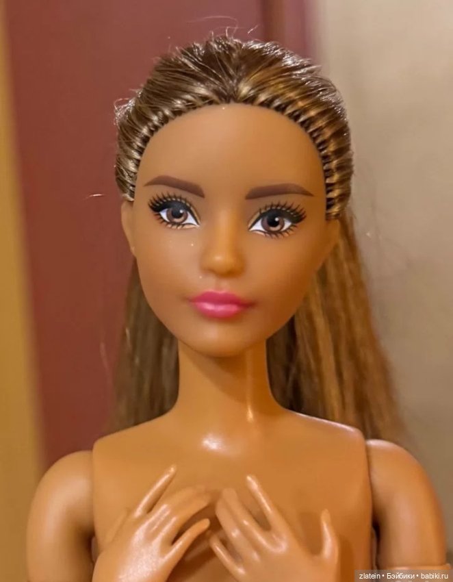 Barbie Looks 15 (Карл) — Игровые куклы (фото 4)