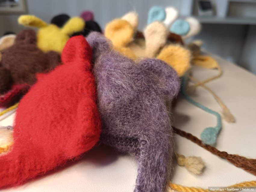 Шапочки с ушками для кукол Паола Рейна paola reina (фото 3)