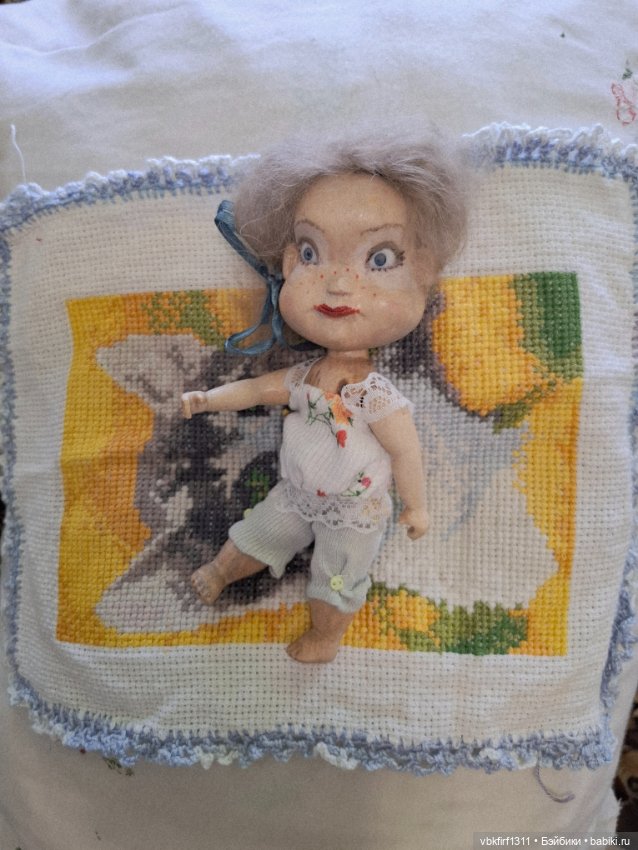 Нюрочка,куколка из дерева