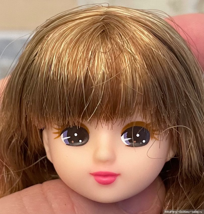 Головы Ликки и голова подруги Дженни Элли (фото 5)