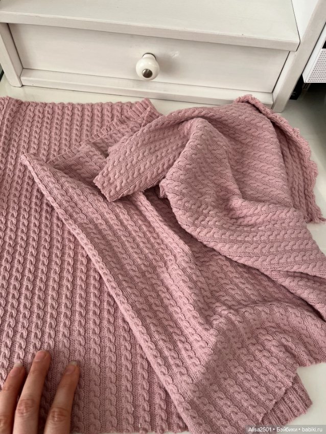 Трикотажное полотно с косами (фото 2)