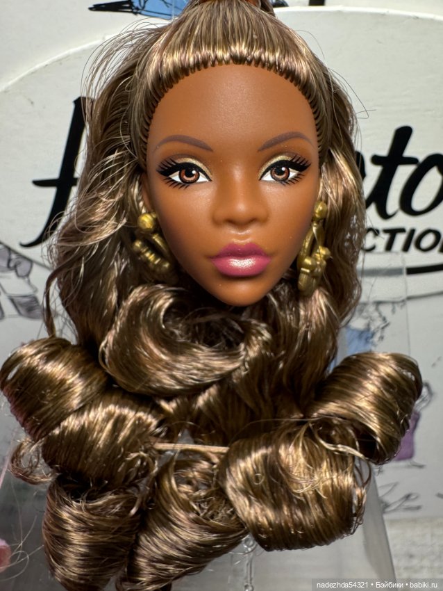 Голова Барби Базовая модель №9 Тамика