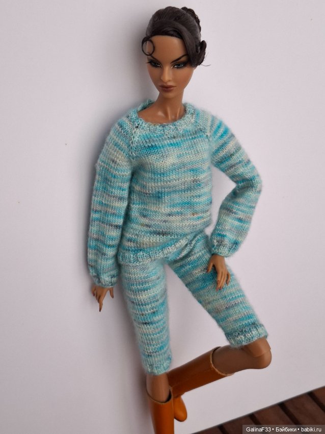 Вязаные вещи для кукол 1/6, 1/4 и схожих кукол (фото 9)