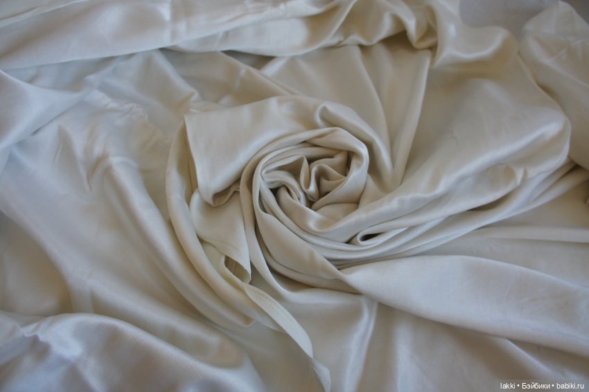 Атласная ткань СССР — Одежда