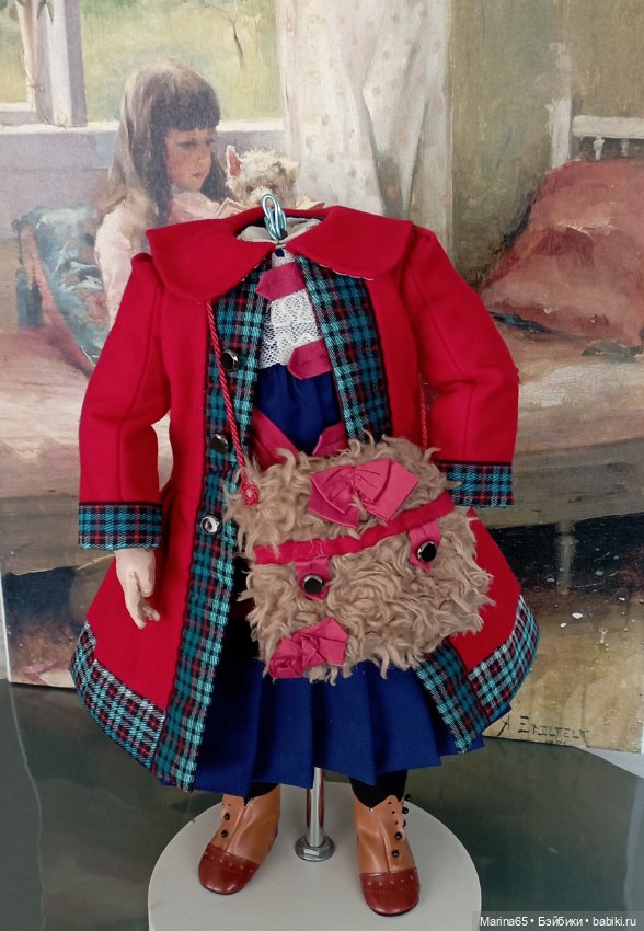 Комплект одежды для вашей красивой антикварной куклы