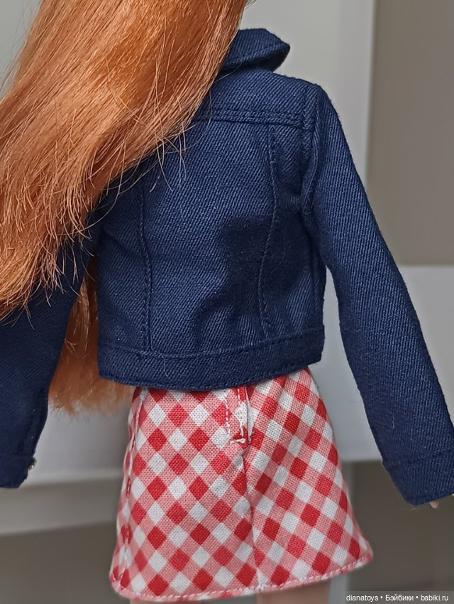 Одежда для кукол Барби джинсовая куртка и мини платье (фото 7)