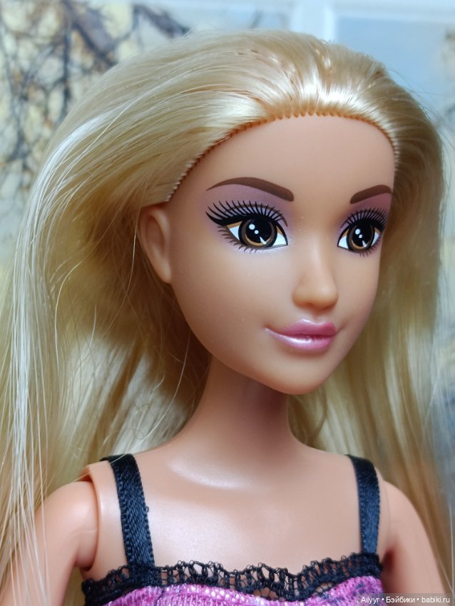 Загорелая блондинка Anlily, аналог Барби йога (фото 3)