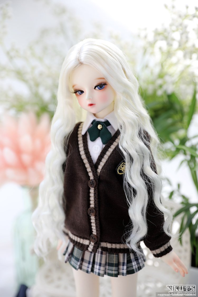 Парик Luts размер 7-8 Lily Blond