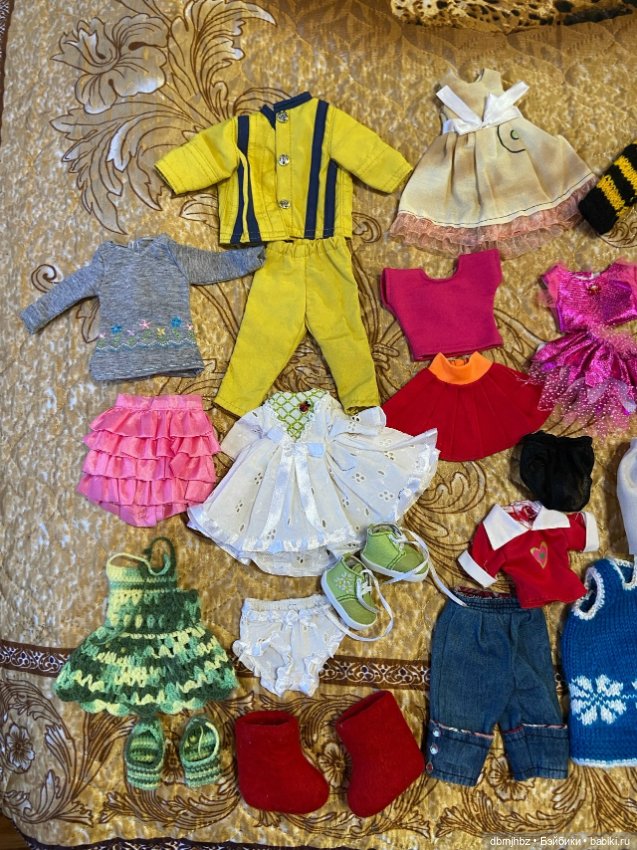 Продам одежду и обувь пакетом для кукол паоло рейна (фото 3)