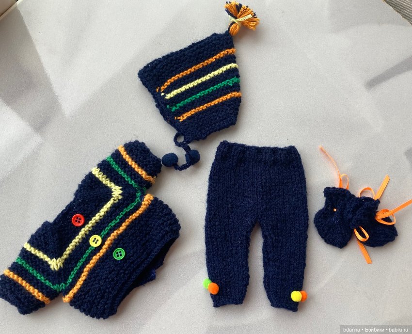 Вязанные комплекты для пупсов