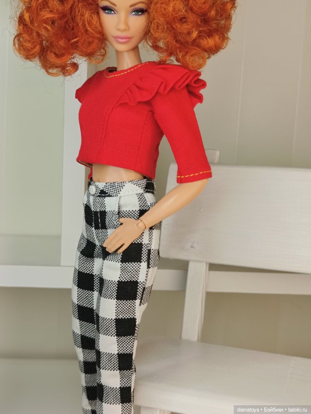 Одежда для кукол Барби Брюки в клетку и кофта с крылышками (фото 4)